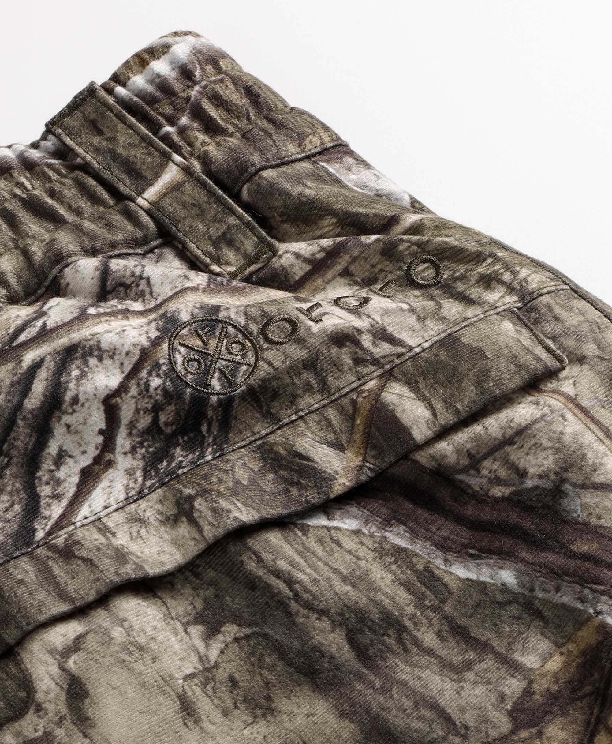 Men's Heated Hunting Pants, Mossy Oak® Country DNA Pattern (Apparel Only) - Image 10